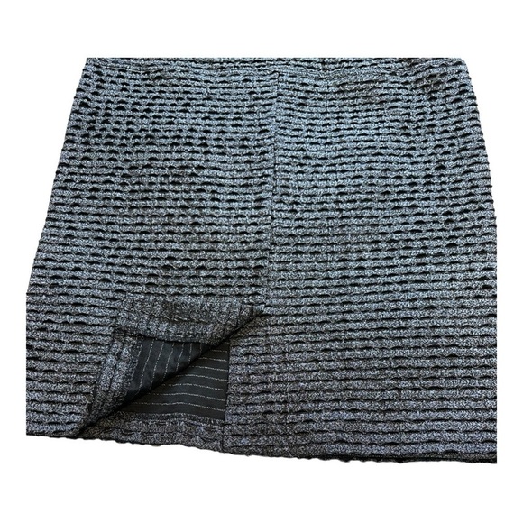 Ruffle Tiered Black Pull On Pencil Skirt - Size 12 - Picture 5 of 8